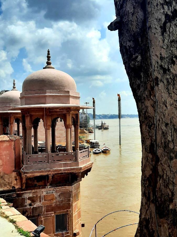 Anand Kanan Varanasi Esterno foto